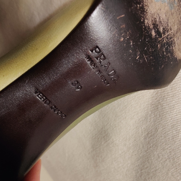 Vintage Prada Square Toe Color block Pumps, Size 39 US 8.5 - Picture 11 of 12